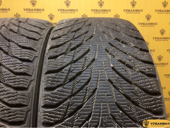 Nokian Tyres Hakkapeliitta R2 245/45 R17 99R