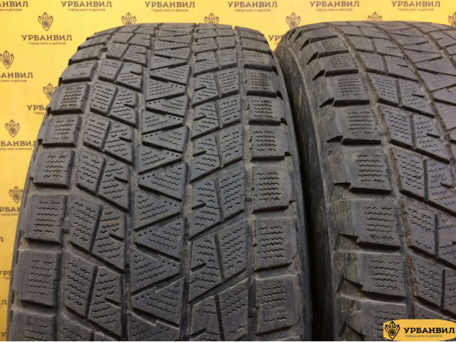 Bridgestone Blizzak DM-V1 255/65 R17