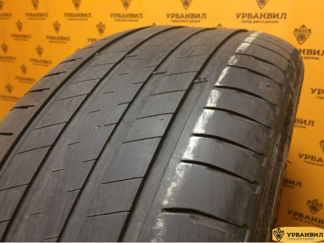 Michelin Latitude Sport 3 235/50 R19