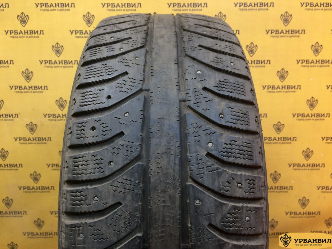 Bridgestone Ice Cruiser 7000 215/50 R17 91T