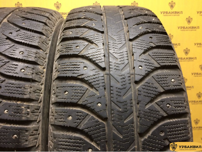 Bridgestone Ice Cruiser 7000 225/60 R17 106T