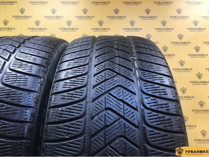 Pirelli Scorpion Winter 265/45 R21 104H