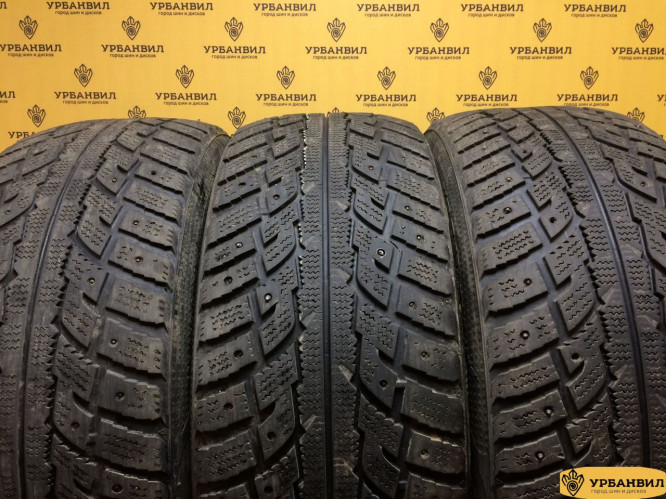 Kumho I'Zen RV Stud KC16 235/55 R18 100H