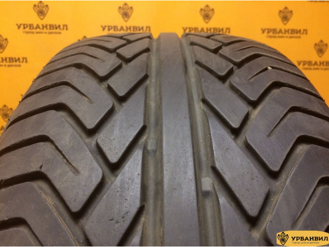 Yokohama Advan ST V802 235/55 R17