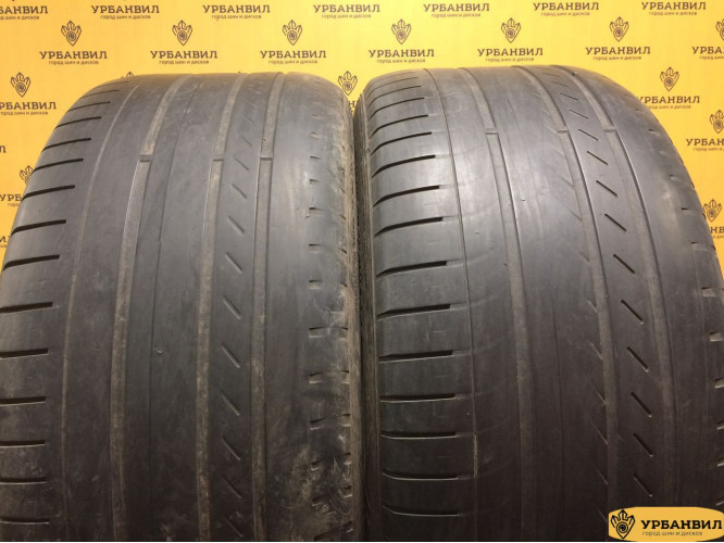 Goodyear Eagle F1 Asymmetric SUV 4x4 285/45 R19 111W