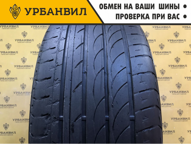 Tri Ace Carrera 275/40 R20 106V