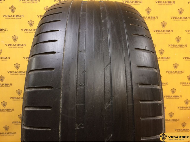 Nokian Tyres Hakka Black SUV 255/55 R18 102T