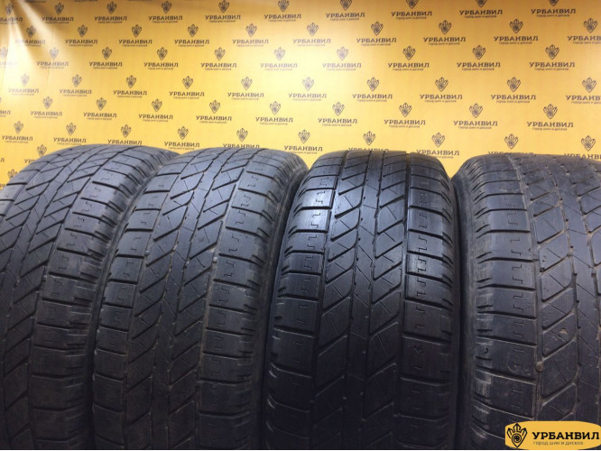 Michelin 4x4 Synchrone 275/70 R16 114Н