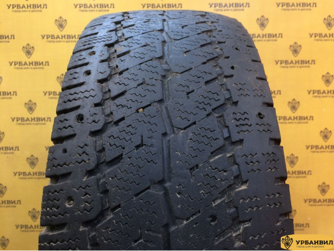 Continental VancoIceContact 225/70 R15C 112/110R