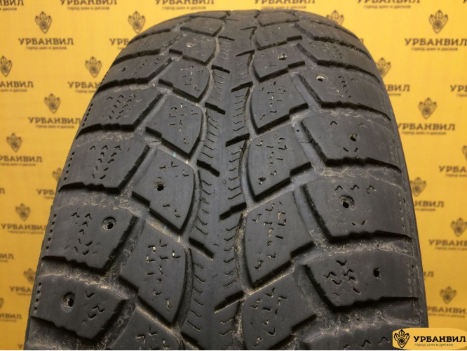 Kumho I'Zen Wis KW19 215/65 R16 98T