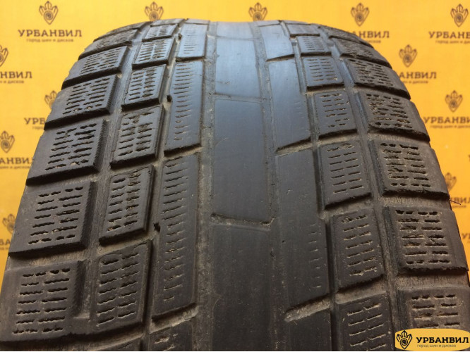 Yokohama Ice Guard IG30 245/45 R18 96Q