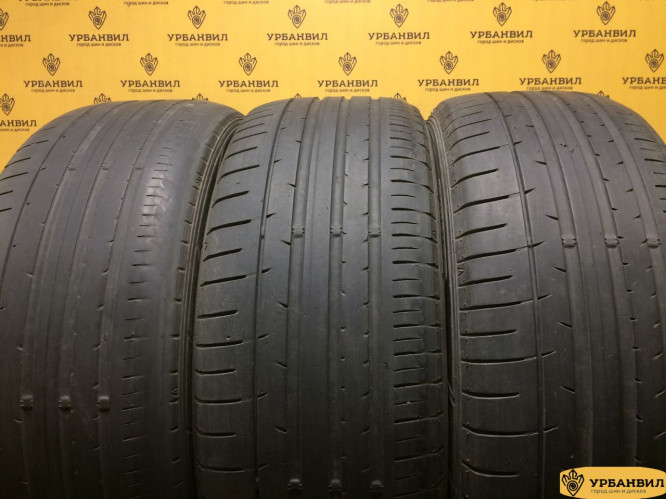 Dunlop SP Sport Maxx 050+ 215/55 R17 94Y