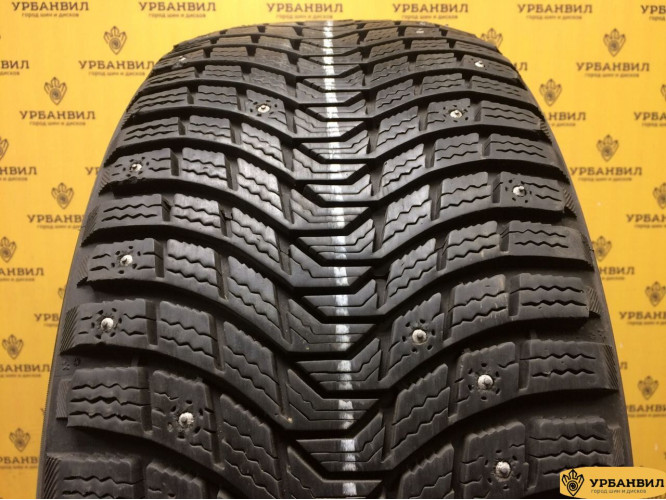 Michelin X-Ice XI3 265/40 R20 104H