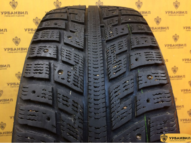 Kumho I'Zen KW22 215/60 R16 99T