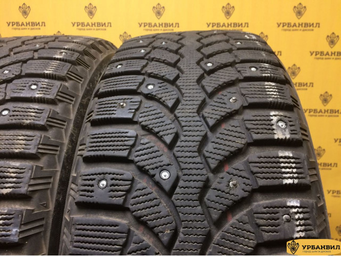 Bridgestone Blizzak Spike-01 215/60 R17 100T