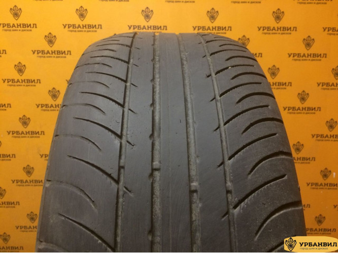 Kumho Ecsta SPT KU31 235/55 R17