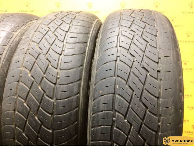 Bridgestone Dueler H/T D689 215/65 R16 98S