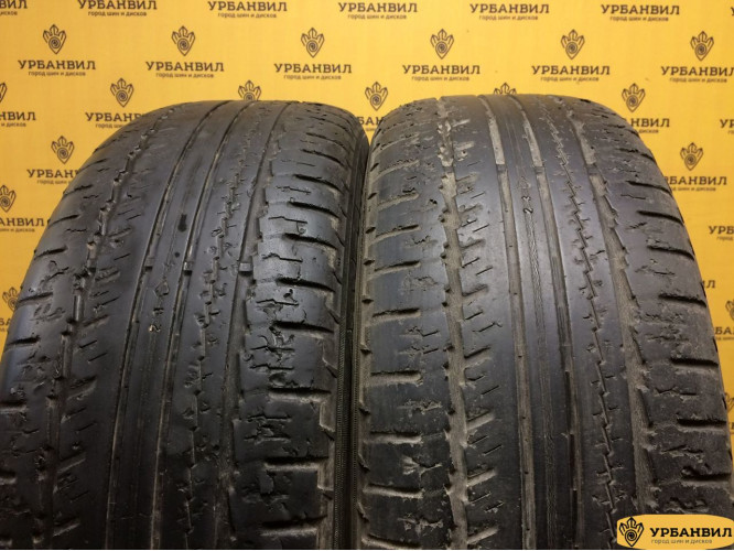 Nokian Tyres Hakkapeliitta SUV 215/60 R17 100H