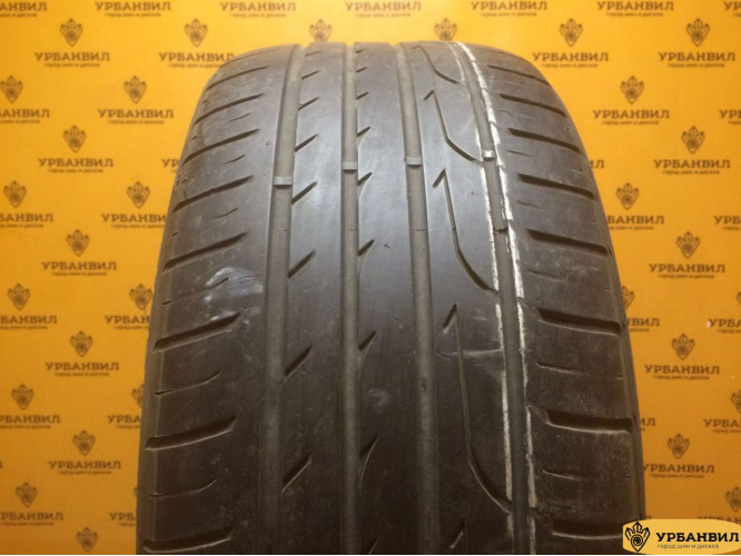 Three-A P606 235/45 R17