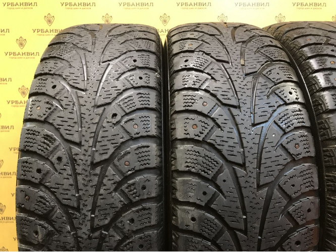 Hankook Winter I'Pike 205/70 R15 96T