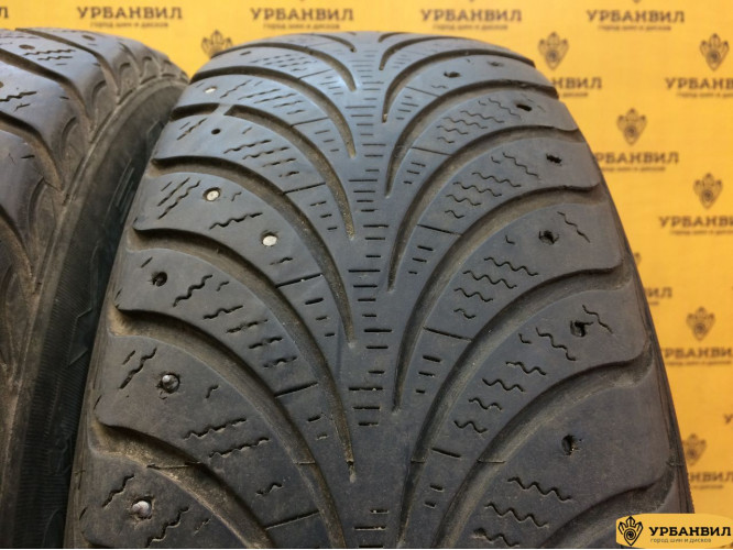 Goodyear UltraGrip Extreme 185/65 R15 88T