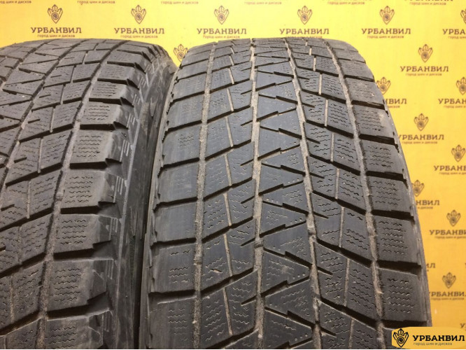 Bridgestone Blizzak DM-V1 235/65 R17 108R