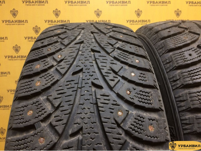 Hankook Winter I'Pike 215/55 R17 94T