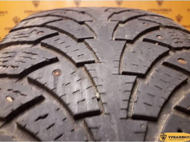 Nokian Tyres Hakkapeliitta SUV 235/65 R17 108T