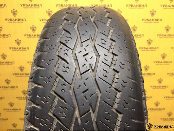 Toyo Open Country A/T 225/60 R17 102H