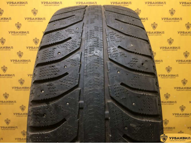 Bridgestone Ice Cruiser 7000 235/60 R17 106T